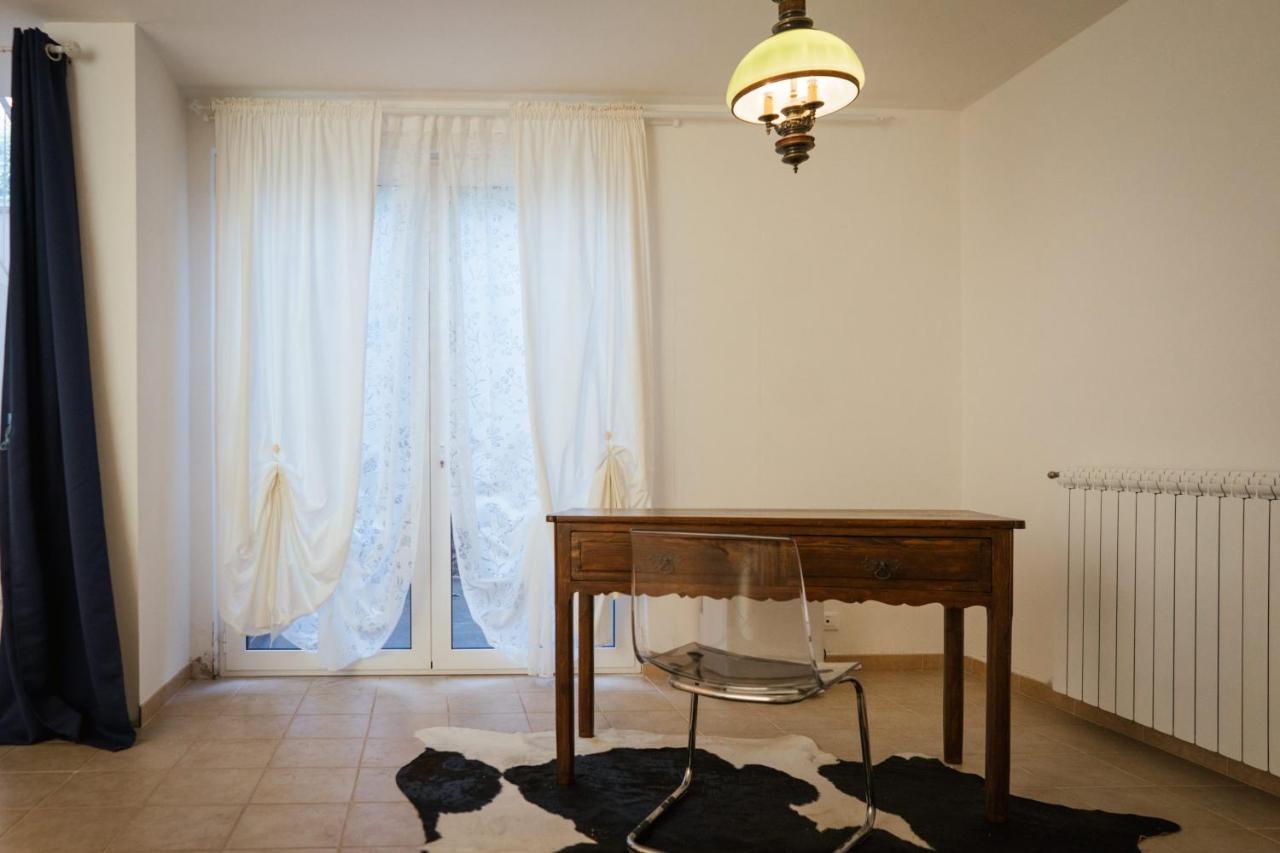 מונופולי Prestigiosa Villa Con Piscina Condominiale מראה חיצוני תמונה