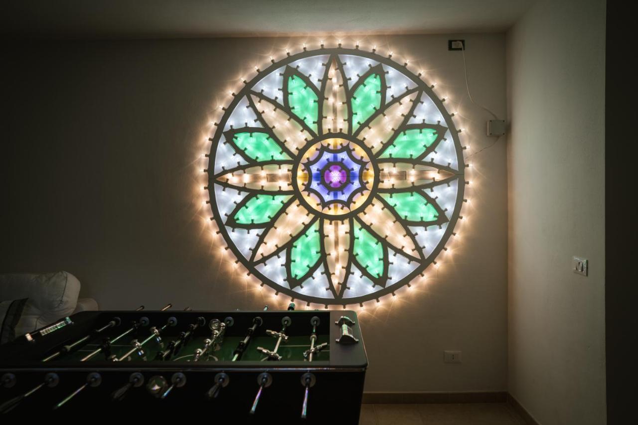 מונופולי Prestigiosa Villa Con Piscina Condominiale מראה חיצוני תמונה