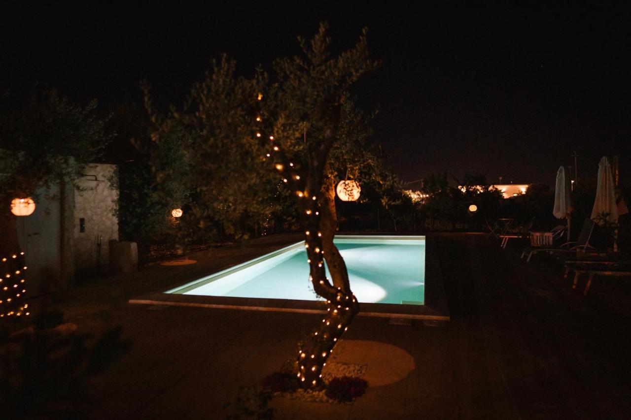 מונופולי Prestigiosa Villa Con Piscina Condominiale מראה חיצוני תמונה